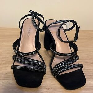 Kelly & Katie Cadene Heel